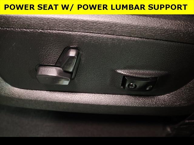 2023 RAM 1500 Classic SLT Crew Cab 4x4 57 Box 2023 RAM 1500 Classic SLT Crew Cab 4x4 57 Box