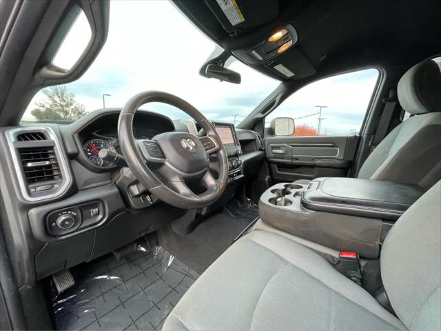 2022 RAM 2500 Big Horn Crew Cab 4x4 64 Box 2022 RAM 2500 Big Horn Crew Cab 4x4 64 Box