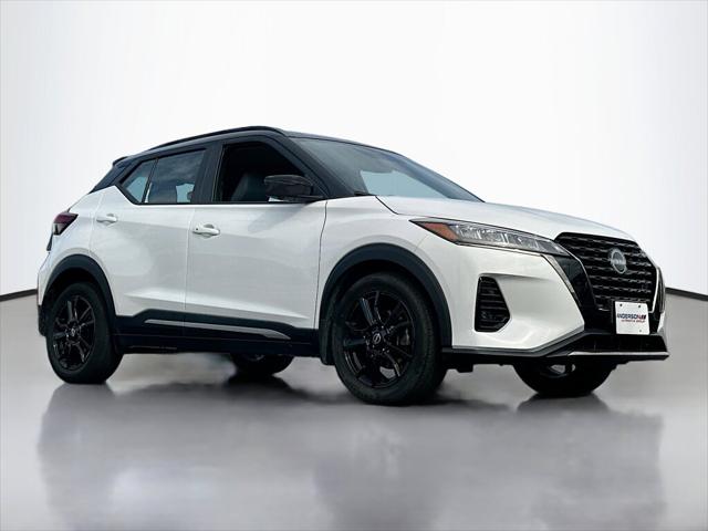 2023 Nissan Kicks SR Xtronic CVT 2023 Nissan Kicks SR Xtronic CVT