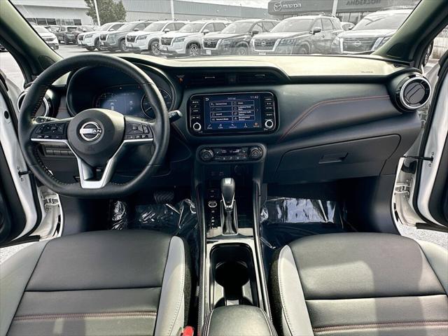 2023 Nissan Kicks SR Xtronic CVT 2023 Nissan Kicks SR Xtronic CVT