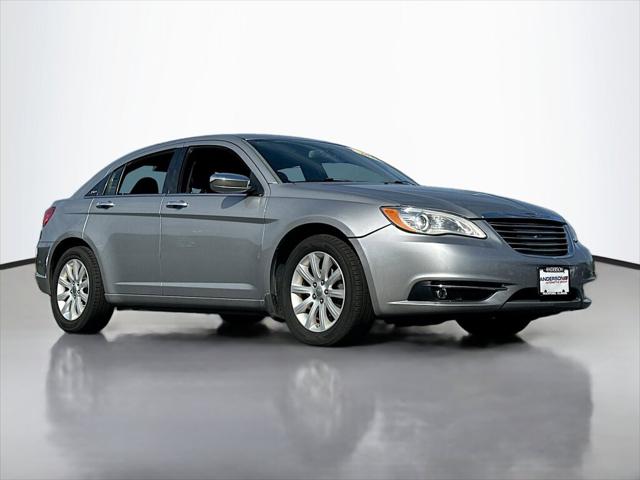 2014 Chrysler 200 Limited