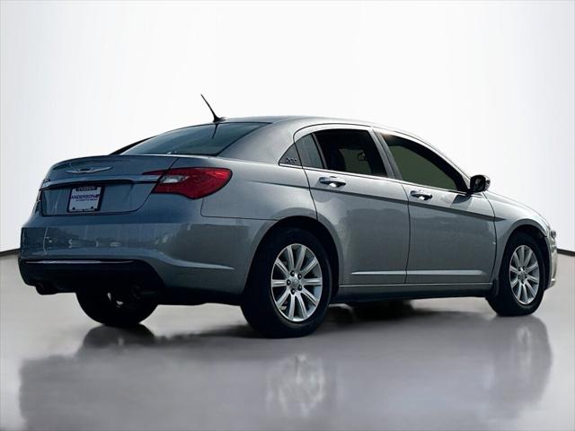 2014 Chrysler 200 Limited