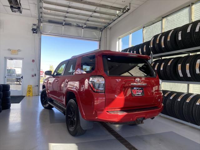 2016 Toyota 4Runner SR5 2016 Toyota 4Runner SR5