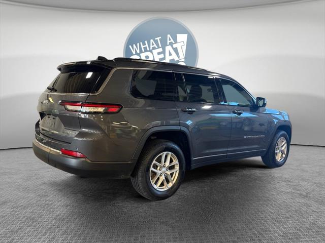 2023 Jeep Grand Cherokee L Laredo 4x4 2023 Jeep Grand Cherokee L Laredo 4x4