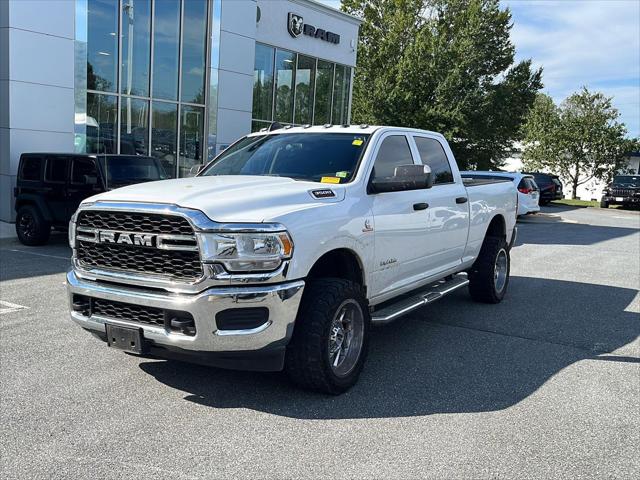 2020 RAM 3500 Tradesman Crew Cab 4x4 64 Box 2020 RAM 3500 Tradesman Crew Cab 4x4 64 Box
