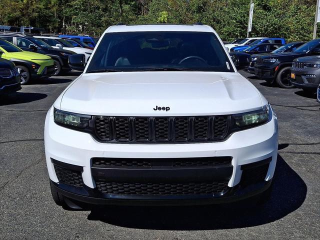 2023 Jeep Grand Cherokee L Altitude 4x4