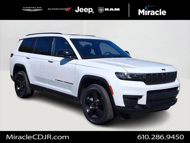 2023 Jeep Grand Cherokee L Altitude 4x4 2023 Jeep Grand Cherokee L Altitude 4x4