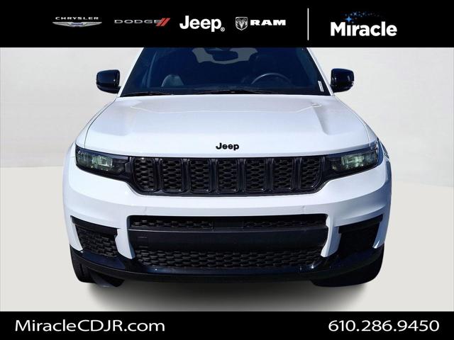 2023 Jeep Grand Cherokee L Altitude 4x4 2023 Jeep Grand Cherokee L Altitude 4x4