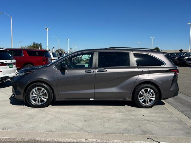 2023 Toyota Sienna XLE 2023 Toyota Sienna XLE