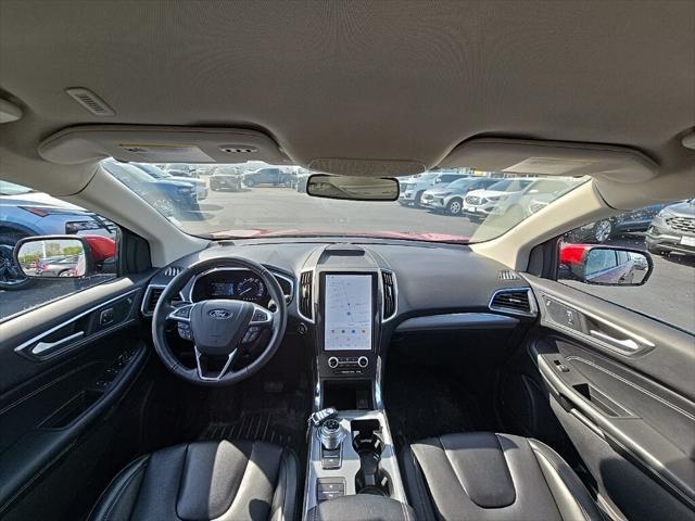 2021 Ford Edge Titanium