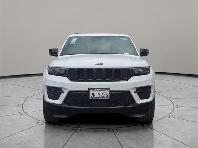 2023 Jeep Grand Cherokee Altitude 4x4