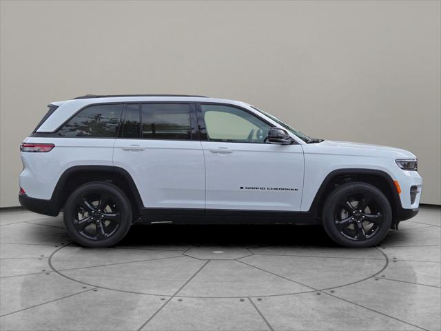 2023 Jeep Grand Cherokee Altitude 4x4