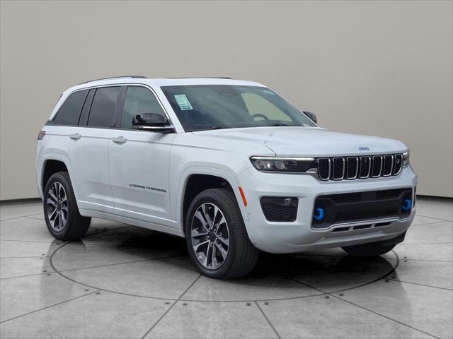 2022 Jeep Grand Cherokee 4xe Overland 4x4