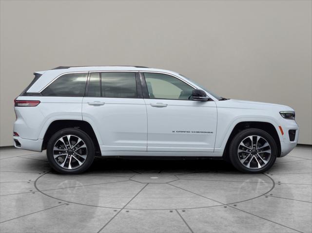 2022 Jeep Grand Cherokee 4xe Overland 4x4