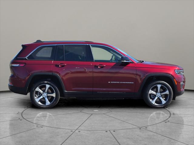 2022 Jeep Grand Cherokee 4xe Limited 4x4 2022 Jeep Grand Cherokee 4xe Limited 4x4