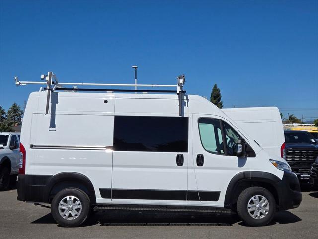 2025 RAM ProMaster 1500 Cargo Van SLT High Roof 136 WB 2025 RAM ProMaster 1500 Cargo Van SLT High Roof 136 WB