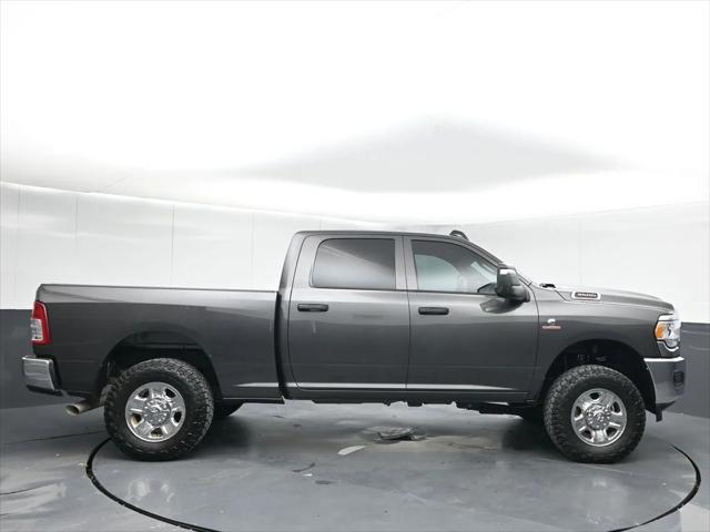 2024 RAM 3500 Tradesman Crew Cab 4x4 64 Box 2024 RAM 3500 Tradesman Crew Cab 4x4 64 Box