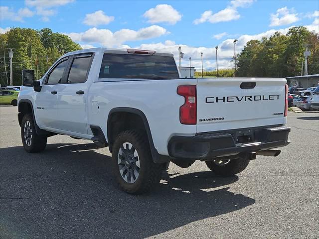 2024 Chevrolet Silverado 2500HD 4WD Crew Cab Standard Bed Custom
