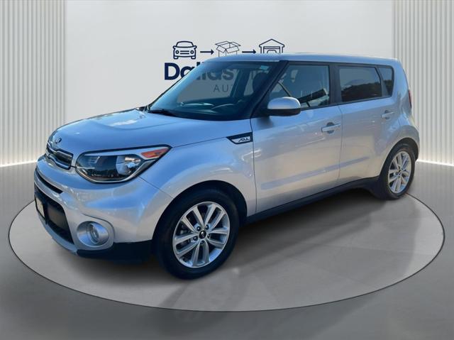 2019 Kia Soul + 2019 Kia Soul +