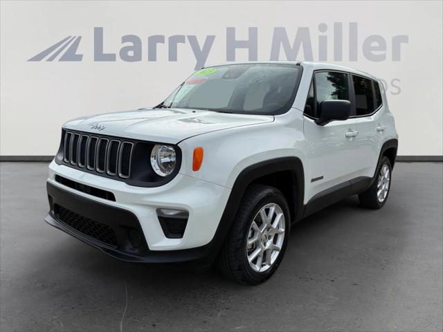 2023 Jeep Renegade Latitude 4x4 2023 Jeep Renegade Latitude 4x4