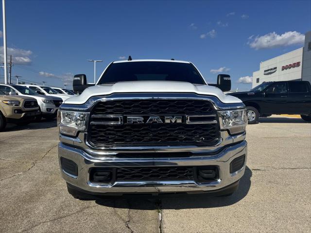 2024 RAM 2500 Tradesman Crew Cab 4x4 64 Box