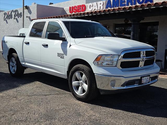 2020 RAM 1500 Classic Tradesman Crew Cab 4x4 57 Box 2020 RAM 1500 Classic Tradesman Crew Cab 4x4 57 Box
