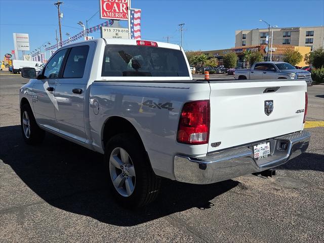 2020 RAM 1500 Classic Tradesman Crew Cab 4x4 57 Box 2020 RAM 1500 Classic Tradesman Crew Cab 4x4 57 Box