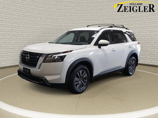 2024 Nissan Pathfinder SV 4WD 2024 Nissan Pathfinder SV 4WD