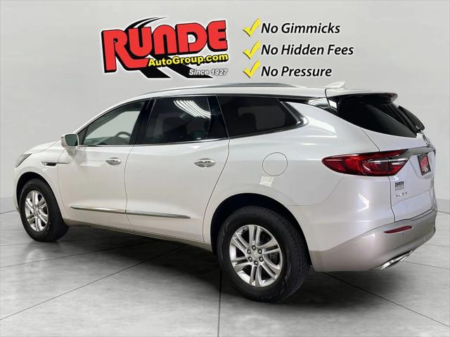 2018 Buick Enclave Essence 2018 Buick Enclave Essence