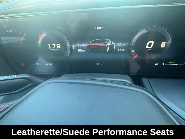 2026 Dodge Charger Daytona 4-Door Scat Pack AWD