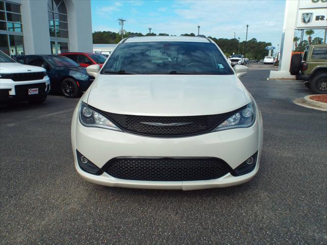 2020 Chrysler Pacifica Touring L Plus