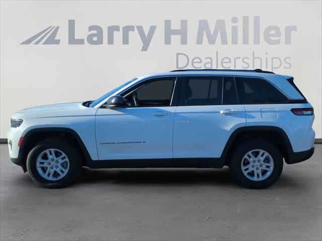 2023 Jeep Grand Cherokee Laredo 4x4 2023 Jeep Grand Cherokee Laredo 4x4