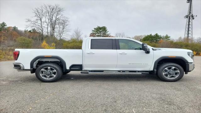 2026 GMC Sierra 2500HD Crew Cab, Standard Bed, SLE, 4WD