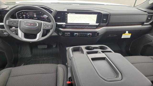 2026 GMC Sierra 2500HD Crew Cab, Standard Bed, SLE, 4WD