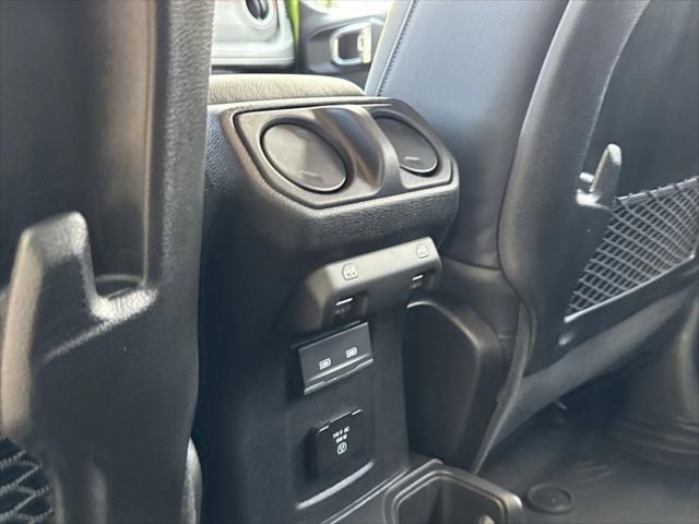 2025 Jeep Wrangler 4-Door Rubicon 4x4