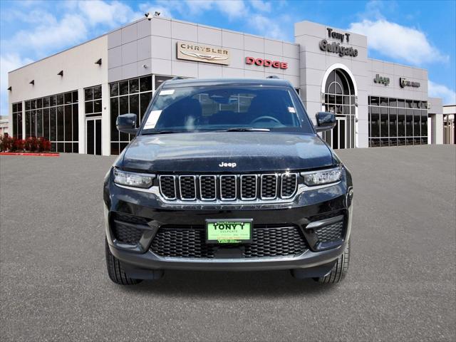 2025 Jeep Grand Cherokee GRAND CHEROKEE LAREDO X 4X2