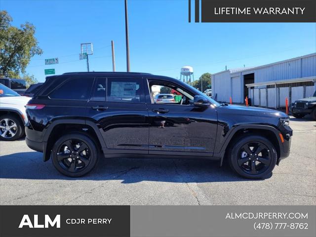 2025 Jeep Grand Cherokee Altitude X 4x4
