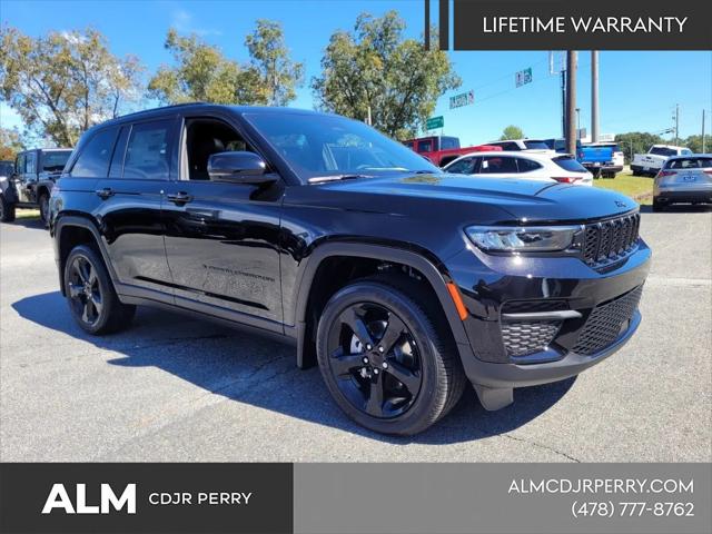 2025 Jeep Grand Cherokee Altitude X 4x4
