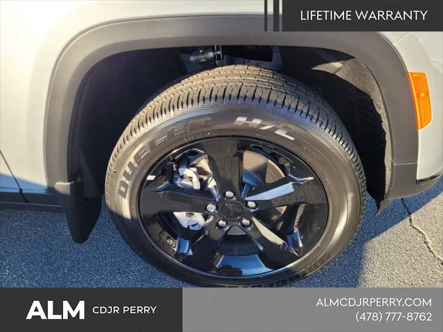 2025 Jeep Grand Cherokee L Altitude X 4x4