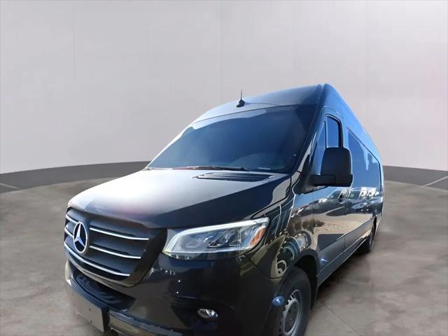 2024 Mercedes-Benz Sprinter 2500 High Roof 4-Cyl Diesel HO