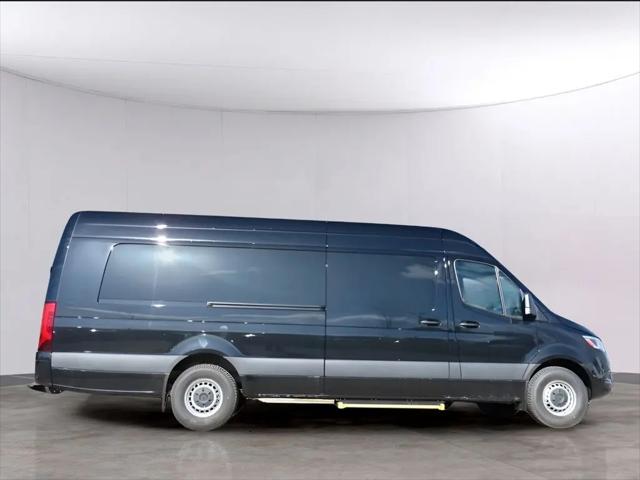 2024 Mercedes-Benz Sprinter 2500 High Roof 4-Cyl Diesel HO