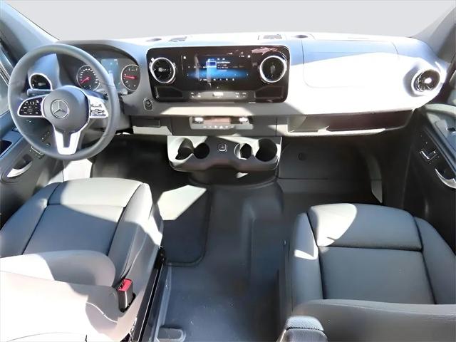 2024 Mercedes-Benz Sprinter 2500 High Roof 4-Cyl Diesel HO