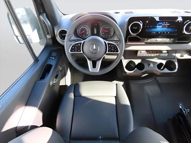 2024 Mercedes-Benz Sprinter 2500 High Roof 4-Cyl Diesel HO