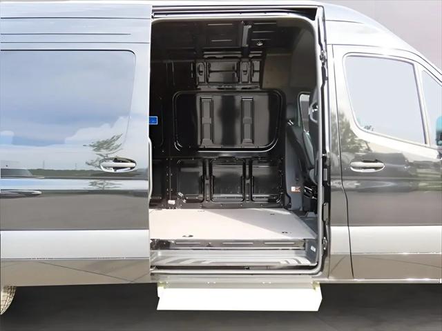 2024 Mercedes-Benz Sprinter 2500 2500