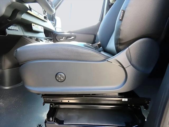 2024 Mercedes-Benz Sprinter 2500 High Roof 4-Cyl Diesel HO