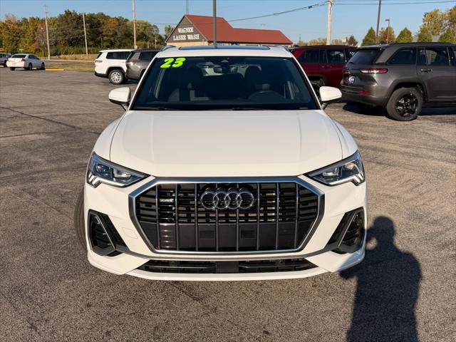2023 Audi Q3 Premium 45 TFSI S line quattro Tiptronic