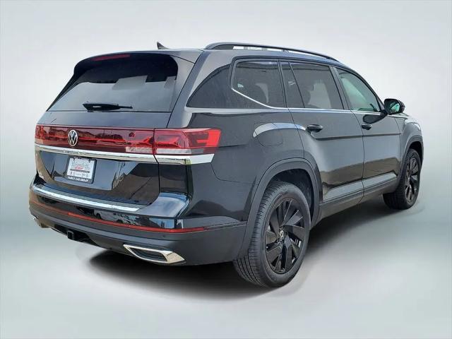 2026 Volkswagen Atlas SE with Technology