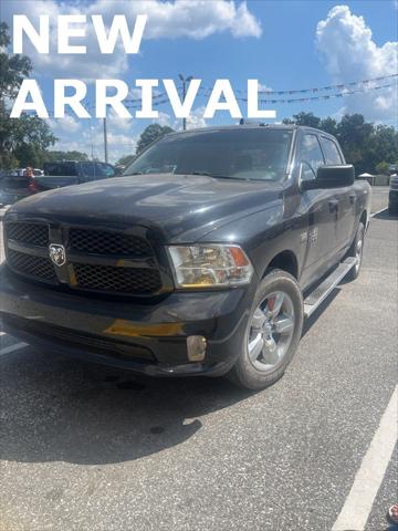 2018 RAM 1500 Express Crew Cab 4x4 57 Box