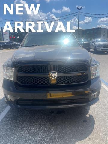 2018 RAM 1500 Express Crew Cab 4x4 57 Box