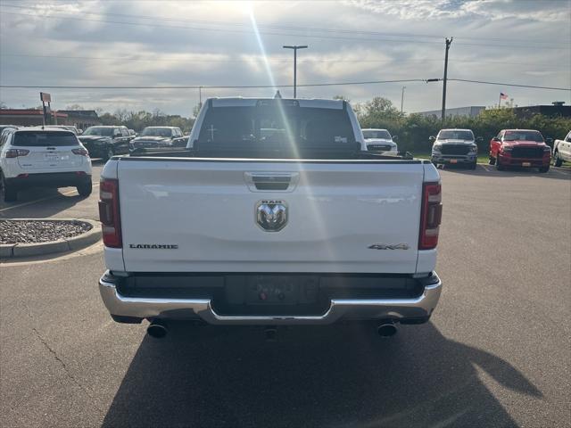 2019 RAM 1500 Laramie Crew Cab 4x4 57 Box 2019 RAM 1500 Laramie Crew Cab 4x4 57 Box